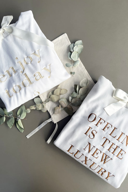 hoodie buzo sweater saco pijamas loungewear