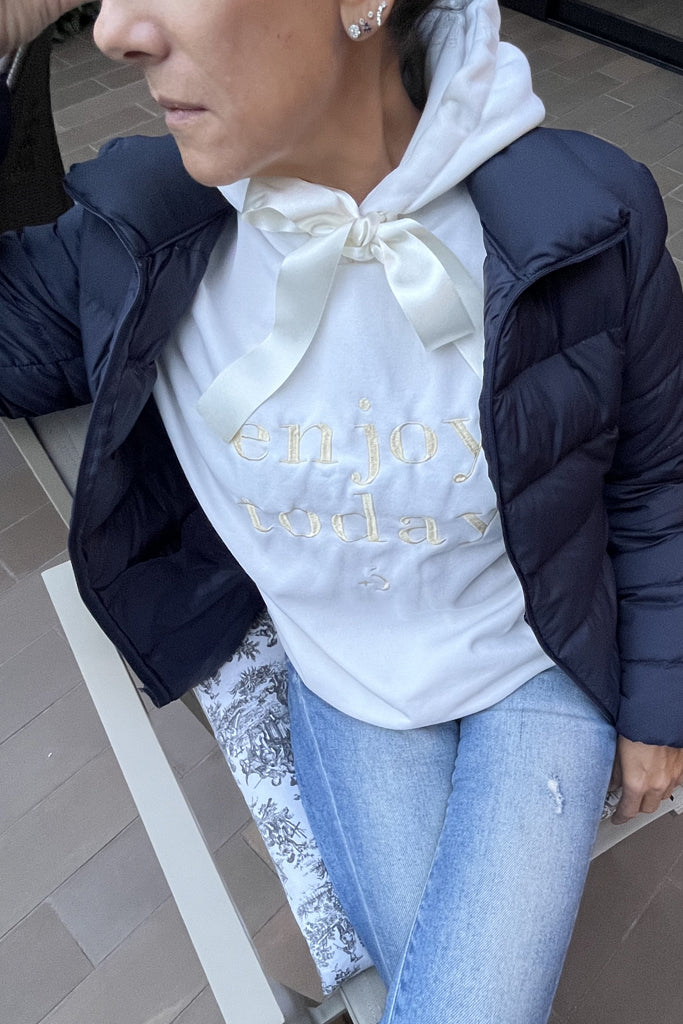 hoodie buzo sweater saco pijamas loungewear